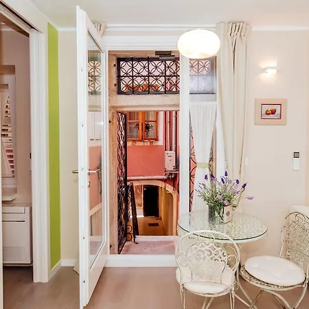 Suites One Zadar Room photo